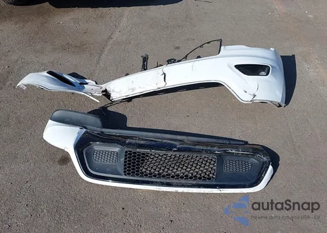 2018 Jeep Grand Cherokee Altitude 4X4 from USA, damaged, VIN 1C4RJFAG9JC103601